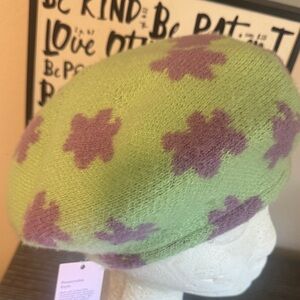 Wild Fable Mint and Violet Beret